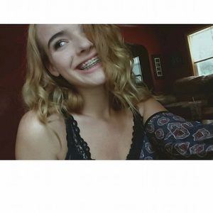 Meet your Posher, Ana